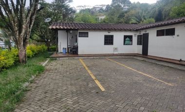CASA COMERCIAL PARA ARRIENDO EN ENVIGADO SECTOR CHINGUI