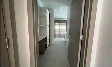 SEA CONFIABLE VENDE APARTAMENTO COSTA DEL ESTE VISTA A LA CIUDAD
