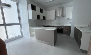 SEA CONFIABLE VENDE APARTAMENTO COSTA DEL ESTE VISTA A LA CIUDAD