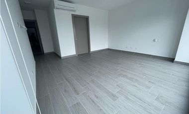 SEA CONFIABLE VENDE APARTAMENTO COSTA DEL ESTE VISTA A LA CIUDAD