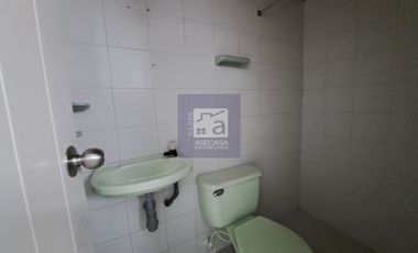 COD. 957 - SE ARRIENDA APARTAMENTO - BARRIO:  ALTOS DE CAÑAVERAL CAMPESTRE