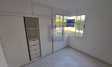 COD. 957 - SE ARRIENDA APARTAMENTO - BARRIO:  ALTOS DE CAÑAVERAL CAMPESTRE