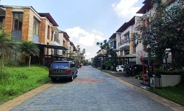 Sewa & jual townhouse Bale Pakuan Ciumbuleuit dekat Kampus UNPAR
