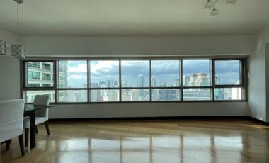 2 Bedroom Condo with 1 Parking Slot For Sale in TRAG San Lorenzo Tower, Makati City