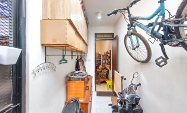 Rumah Terawat 8 Menit ke Gerbang Tol Bintaro Viaduct Siap Huni J-42322