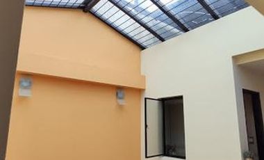 Casa  10 Ambientes Venta Caseros Ideal 2 Familias