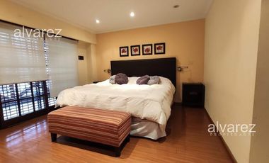 Casa  10 Ambientes Venta Caseros Ideal 2 Familias