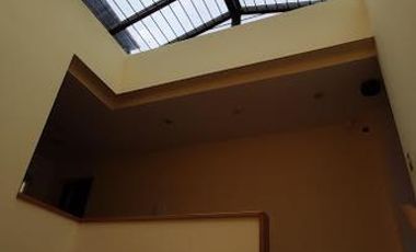 Casa  10 Ambientes Venta Caseros Ideal 2 Familias