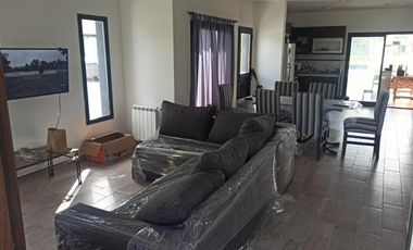 Casa amueblada en San Ramiro Pilar del Este