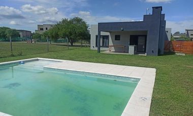Casa amueblada en San Ramiro Pilar del Este