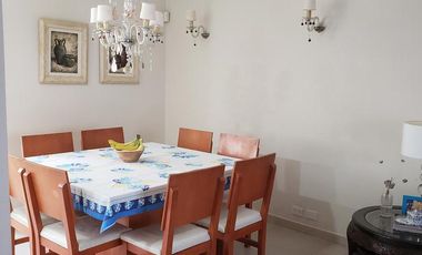 Impecable casa de categoría  reciclada a nuevo de 3 dormitorios en Olivos