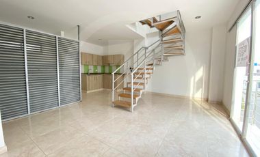 Apartamento duplex en San Antonio, frente a la terminal de transporte, Montería