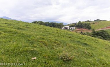 EN CONDOMINIO LAGOS DE MARACAIBO SE VENDE LOTE. Cod V5662