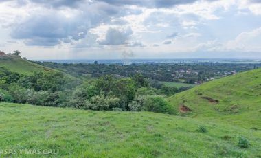 EN CONDOMINIO LAGOS DE MARACAIBO SE VENDE LOTE. Cod V5662