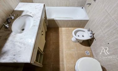 ALQUILER – DEPARTAMENTO TIPO PH 4 AMBIENTES – SIN EXPENSAS – VILLA ADELINA