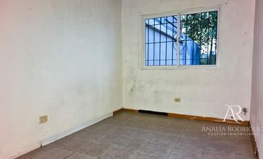 ALQUILER – DEPARTAMENTO TIPO PH 4 AMBIENTES – SIN EXPENSAS – VILLA ADELINA