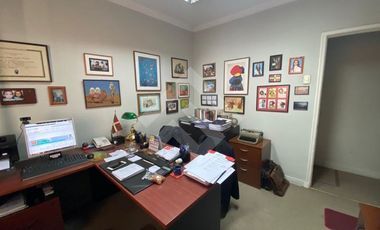 Oficina en Arriendo en Huérfanos/ Bandera