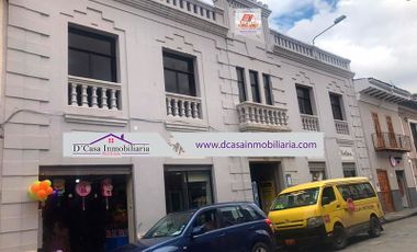 Casa de Venta – Centro Histórico de Cuenca, 3 plantas, 400 m2* terreno