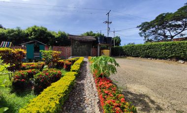 casalote en venta en via portico. Cod V29428