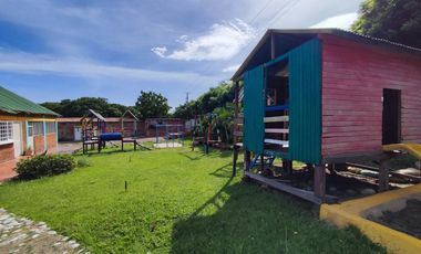 casalote en venta en via portico. Cod V29428