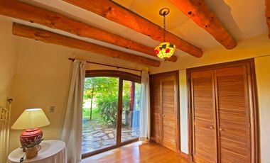 Casa con hermosa vista y acceso al Lago Ranco