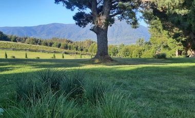 Casa con hermosa vista y acceso al Lago Ranco