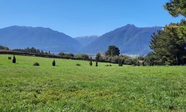 Casa con hermosa vista y acceso al Lago Ranco