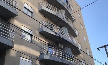 Departamento en venta 2 DORM . Alto Alberdi.  Excelente ubicación