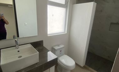 CASA  EN RENTA NUEVA EN COTO AL NORTE AGUASCALIENTES