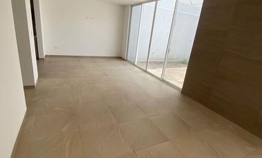 CASA  EN RENTA NUEVA EN COTO AL NORTE AGUASCALIENTES