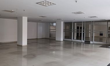 edificio en arriendo en chico norte iii. Cod A51772