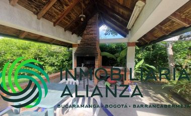 casa en venta en brisas de guatiguara i. Cod V61867