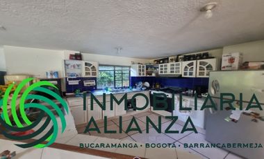 casa en venta en brisas de guatiguara i. Cod V61867