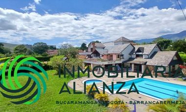 casa en venta en brisas de guatiguara i. Cod V61867