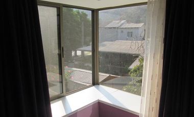 Linda Casa De 2 Pisos En Sitio¡¡ A Pasos Del Centro De La Comuna De Curacavi.