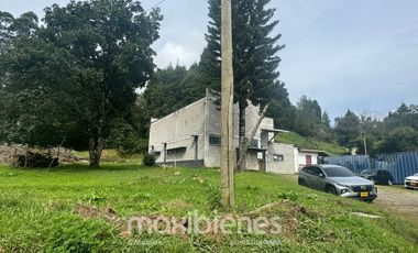 bodega en arriendo/venta en guarne. Cod A63156