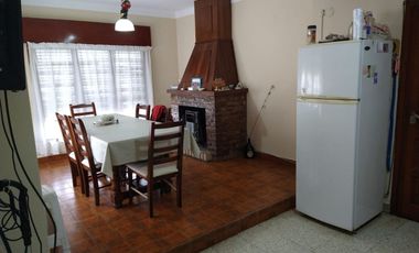 VENTA DE CASA EN Roque Pérez