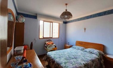 SE VENDE HERMOSA CASA EN PLENA AVENIDA BOLOGNESI