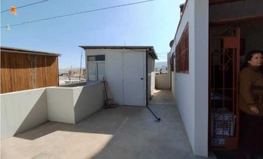 SE VENDE HERMOSA CASA EN PLENA AVENIDA BOLOGNESI