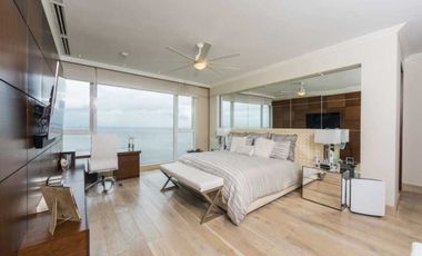APARTAMENTO EN COSTA DEL ESTE 650mt  VENTA EN PH MAREA