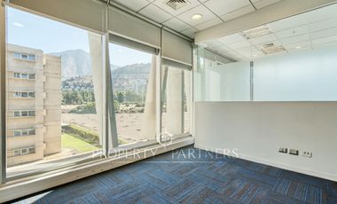 Estupenda Oficina en Av. Del Parque, Ciudad Empresarial (UF 0,42/m2)