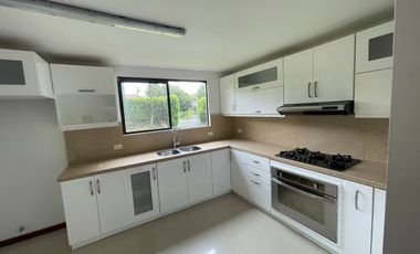 casa condominio en arriendo/venta en pance. Cod A4782