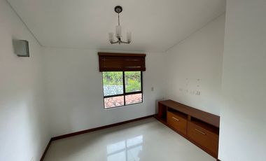 casa condominio en arriendo/venta en pance. Cod A4782