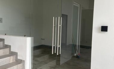 LOCAL NUEVO EN PLAZITA FRENTEA IMSS3 EN ZARAGOZA