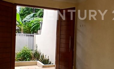 Disewakan Rumah Siap Huni Kebayoran Baru Dempo Jakarta Selatan