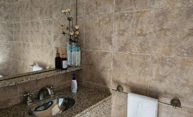 Duplex en venta en Villa Luzuriaga