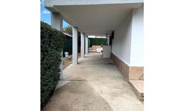 VENTA CASA CARLOS PAZ SANTA RITA