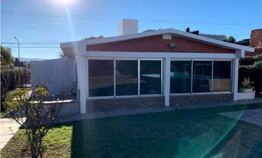VENTA CASA CARLOS PAZ SANTA RITA