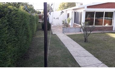 VENTA CASA CARLOS PAZ SANTA RITA