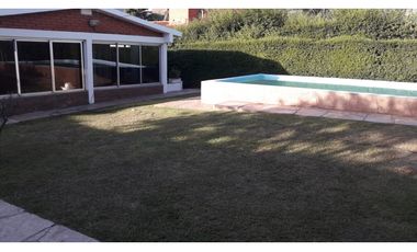 VENTA CASA CARLOS PAZ SANTA RITA